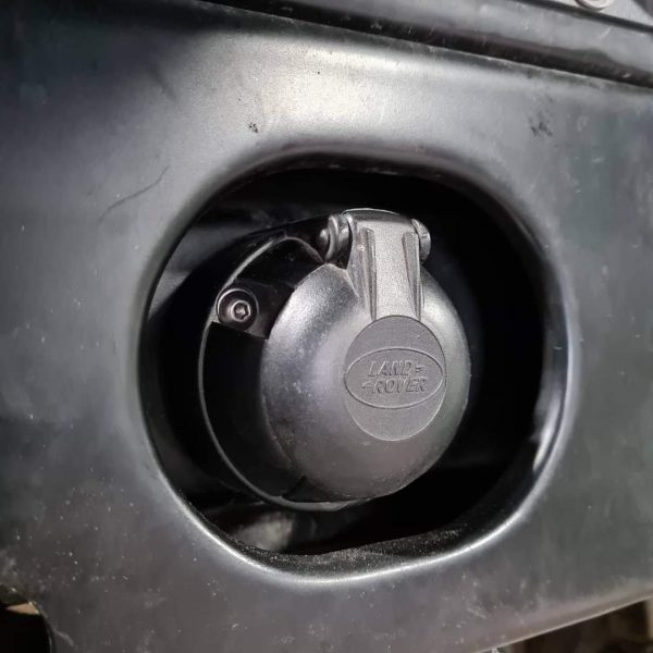 Defender Mounting Plate Installation